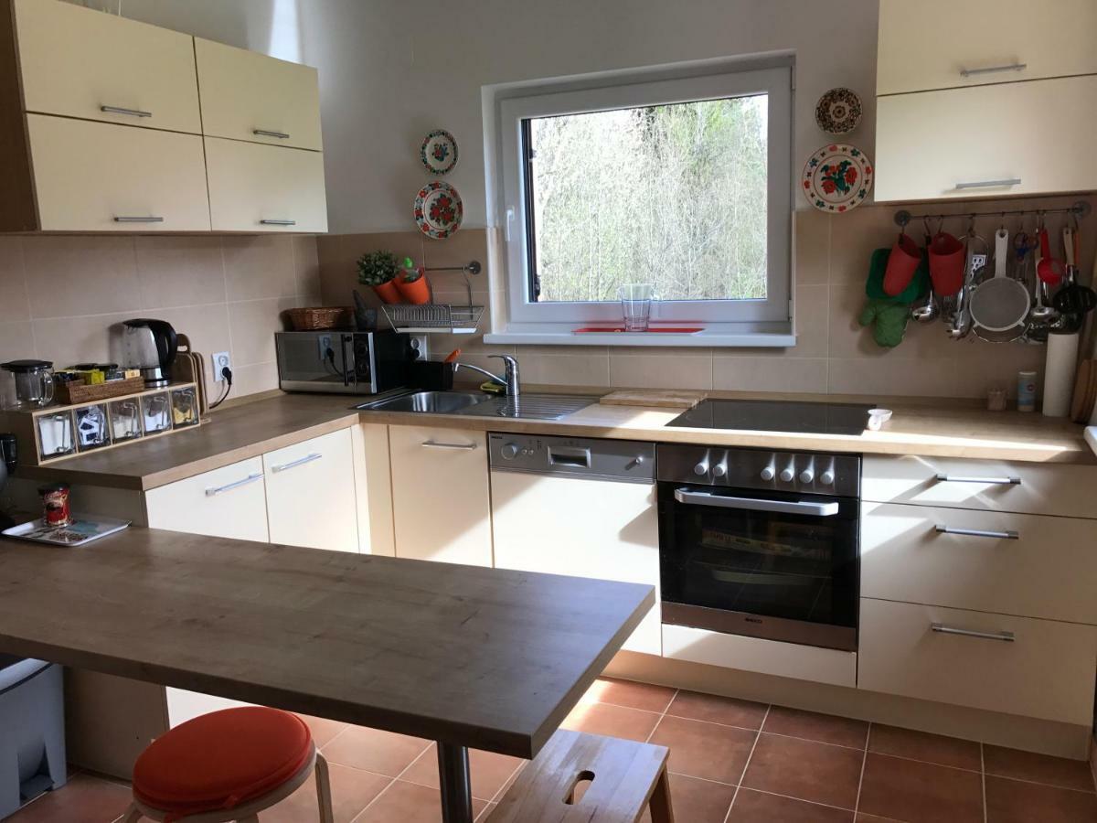 קורניצה Holiday House Kora מראה חיצוני תמונה