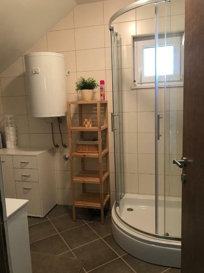 קורניצה Holiday House Kora מראה חיצוני תמונה